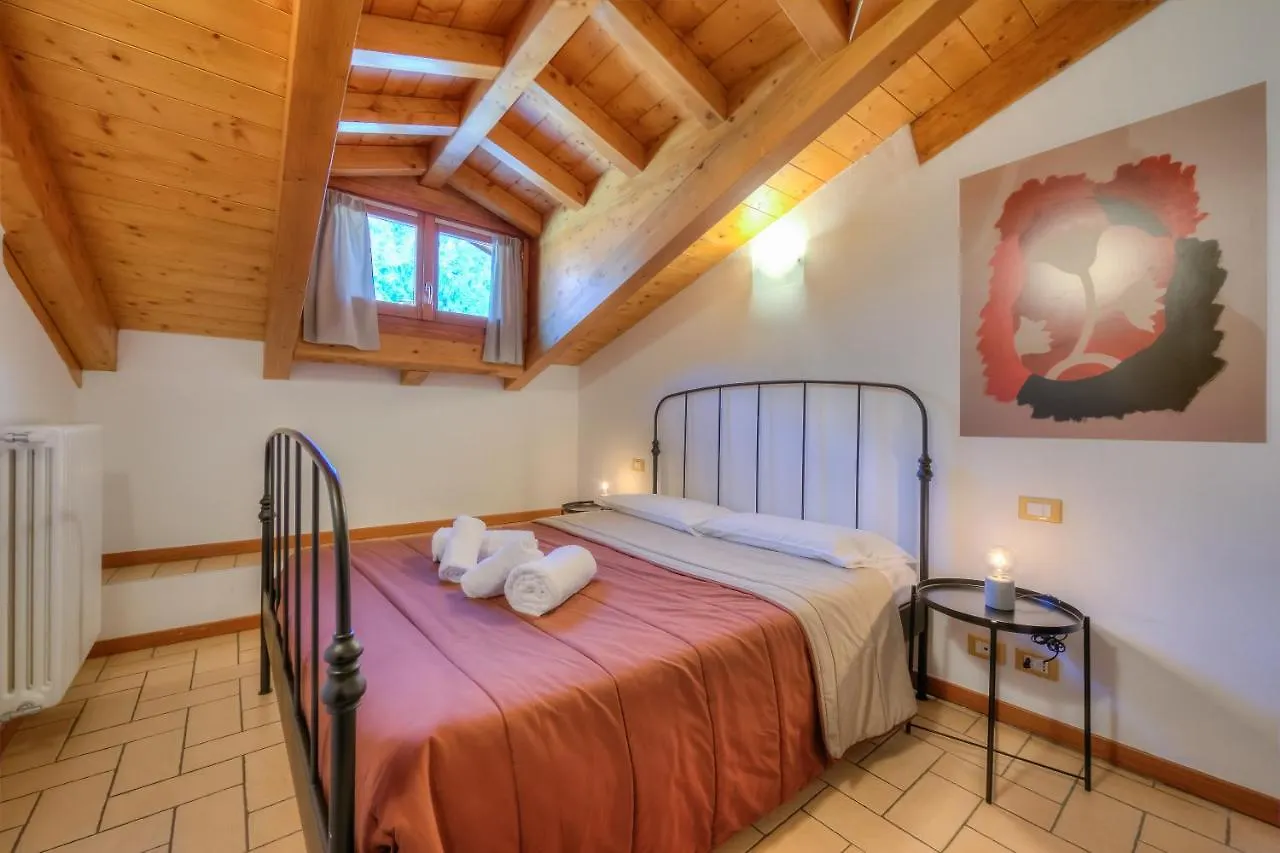 Ξενοδοχείο με διαμερίσματα Le Stanze Del Lago Apartments Όπως